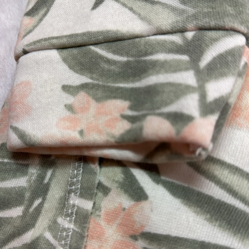 Ron Jon Surf Shop Cropped Tropical Leaf Hoodie Boxy Fit Cotton Blend NWT Small - Picture 13 of 15